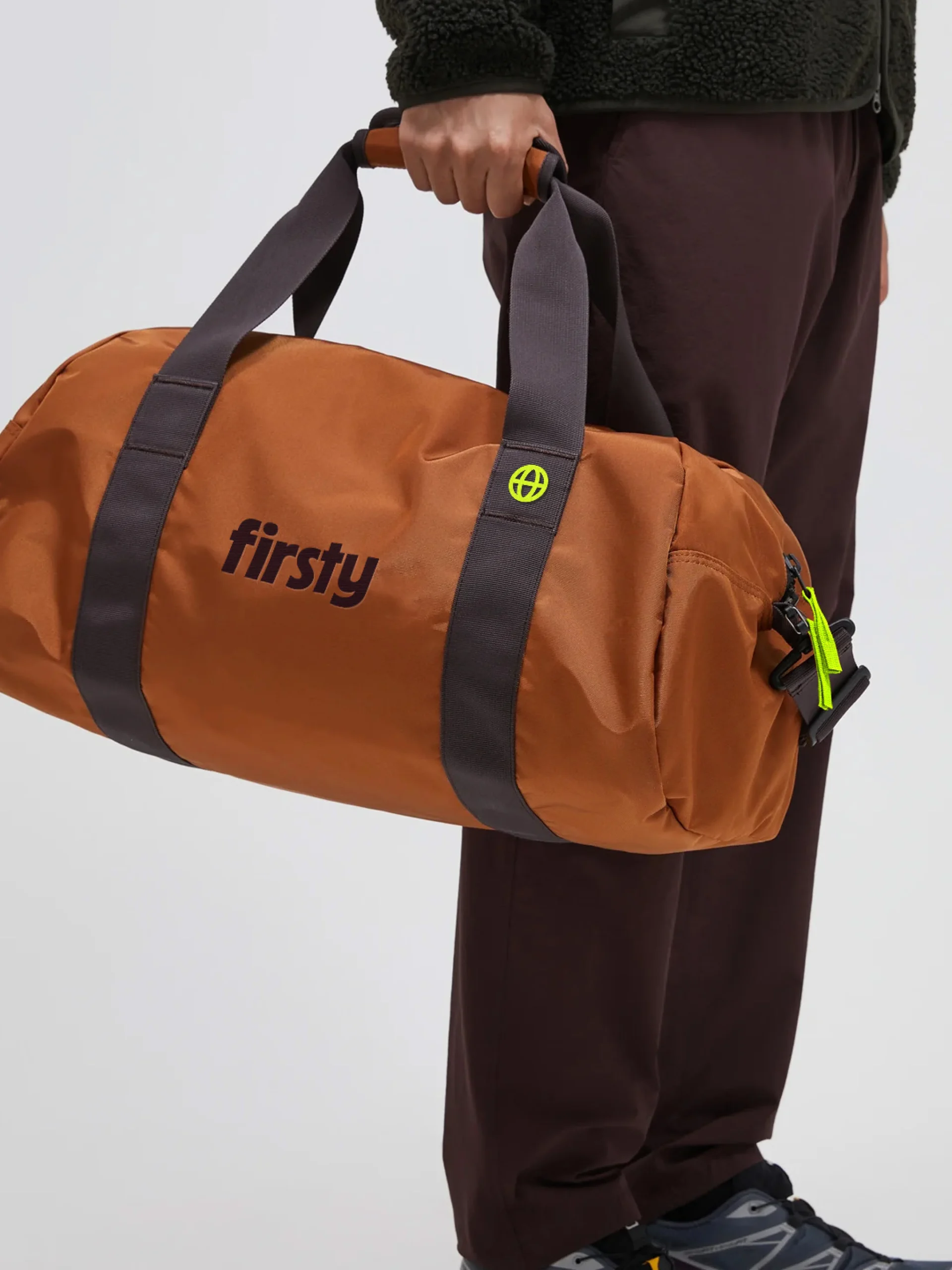 15-firsty-travelbag-1