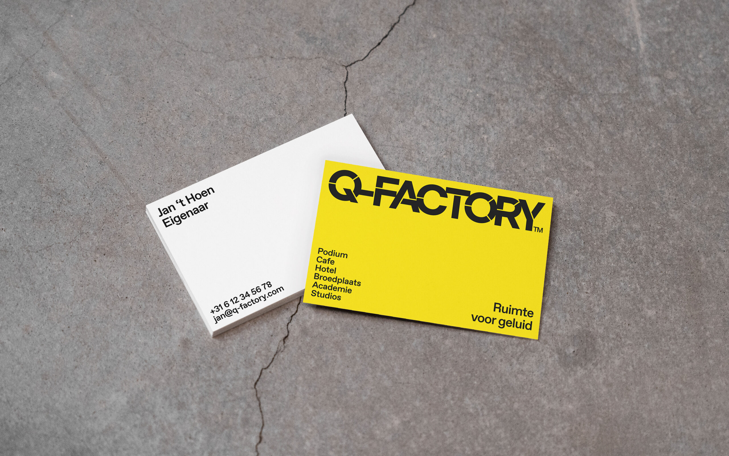 Q-Factory-Businesscards@2x